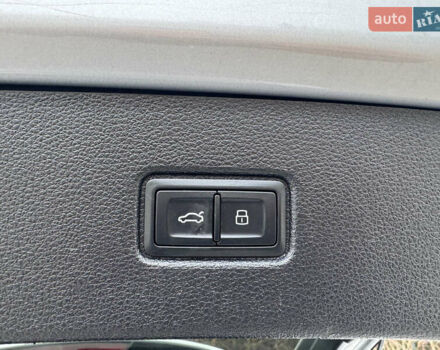 Сірий Ауді Ку 7, об'ємом двигуна 3 л та пробігом 225 тис. км за 20900 $, фото 44 на Automoto.ua