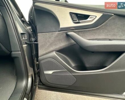 Серый Ауди Ку 7, объемом двигателя 3 л и пробегом 255 тыс. км за 38000 $, фото 26 на Automoto.ua