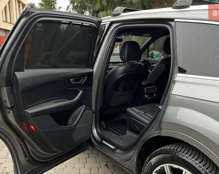 Серый Ауди Ку 7, объемом двигателя 3 л и пробегом 131 тыс. км за 24900 $, фото 10 на Automoto.ua