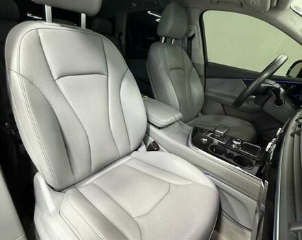 Сірий Ауді Ку 7, об'ємом двигуна 3 л та пробігом 207 тис. км за 29900 $, фото 23 на Automoto.ua