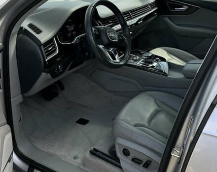 Серый Ауди Ку 7, объемом двигателя 1.98 л и пробегом 133 тыс. км за 25999 $, фото 14 на Automoto.ua