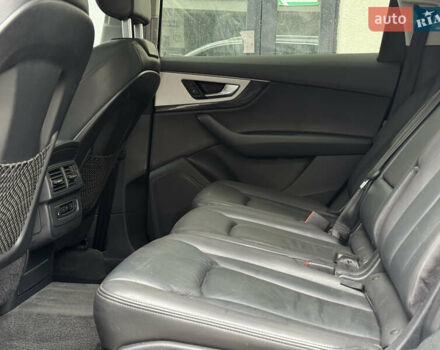 Серый Ауди Ку 7, объемом двигателя 1.98 л и пробегом 174 тыс. км за 22900 $, фото 11 на Automoto.ua