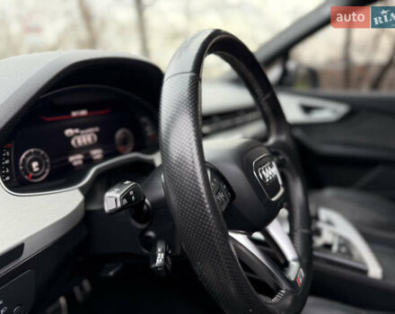 Серый Ауди Ку 7, объемом двигателя 3 л и пробегом 260 тыс. км за 28900 $, фото 13 на Automoto.ua