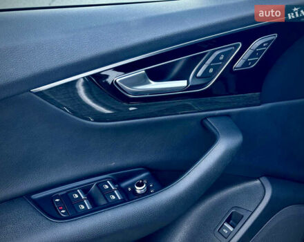 Серый Ауди Ку 7, объемом двигателя 3 л и пробегом 190 тыс. км за 26600 $, фото 20 на Automoto.ua