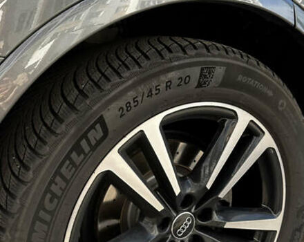 Ауди Ку 7 2017 в Киеве на Automoto.ua Серый Ауди Ку 7, объемом двигателя 2.97 л и пробегом 120 тыс. км за 45500 $, фото 19 на Automoto.ua