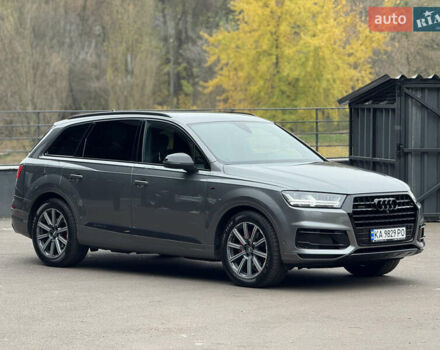 Серый Ауди Ку 7, объемом двигателя 2.97 л и пробегом 200 тыс. км за 33999 $, фото 1 на Automoto.ua