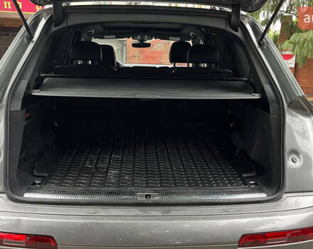 Серый Ауди Ку 7, объемом двигателя 3 л и пробегом 131 тыс. км за 24900 $, фото 39 на Automoto.ua