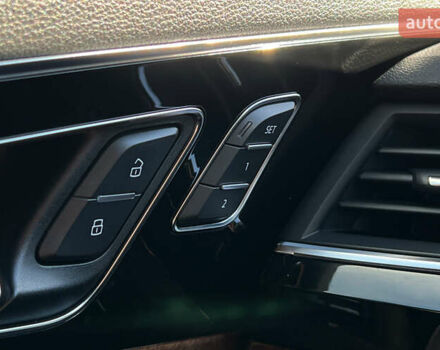 Серый Ауди Ку 7, объемом двигателя 3 л и пробегом 175 тыс. км за 25300 $, фото 17 на Automoto.ua