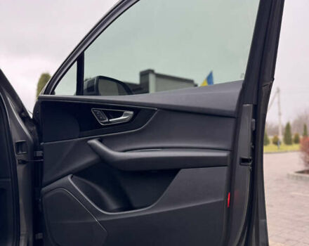 Серый Ауди Ку 7, объемом двигателя 3 л и пробегом 218 тыс. км за 25500 $, фото 31 на Automoto.ua