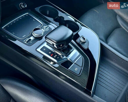 Серый Ауди Ку 7, объемом двигателя 3 л и пробегом 190 тыс. км за 26600 $, фото 26 на Automoto.ua