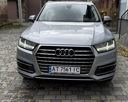 Серый Ауди Ку 7, объемом двигателя 1.98 л и пробегом 144 тыс. км за 24999 $, фото 2 на Automoto.ua