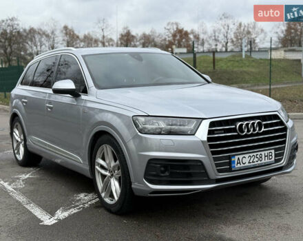 Серый Ауди Ку 7, объемом двигателя 3 л и пробегом 260 тыс. км за 28900 $, фото 2 на Automoto.ua