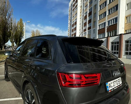 Ауди Ку 7 2017 в Киеве на Automoto.ua Серый Ауди Ку 7, объемом двигателя 2.97 л и пробегом 120 тыс. км за 45500 $, фото 3 на Automoto.ua