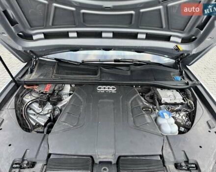 Ауди Ку 7 2017 в Верхнеднепровске на Automoto.ua Серый Ауди Ку 7, объемом двигателя 3 л и пробегом 215 тыс. км за 24999 $, фото 47 на Automoto.ua