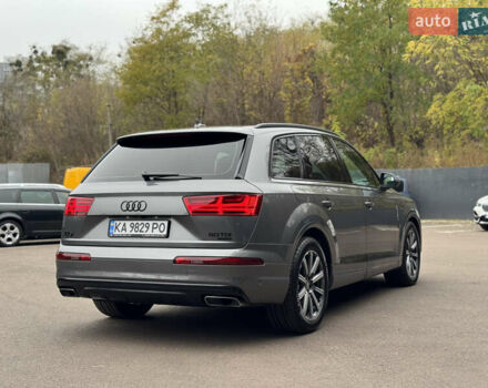 Серый Ауди Ку 7, объемом двигателя 2.97 л и пробегом 200 тыс. км за 33999 $, фото 5 на Automoto.ua
