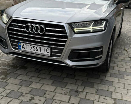 Серый Ауди Ку 7, объемом двигателя 1.98 л и пробегом 144 тыс. км за 24999 $, фото 5 на Automoto.ua