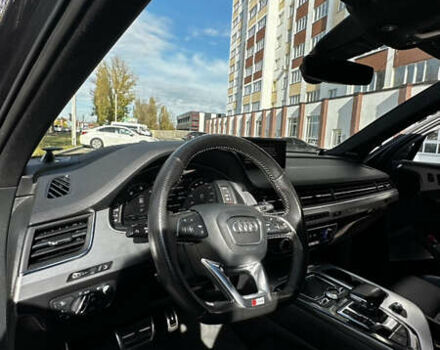 Ауди Ку 7 2017 в Киеве на Automoto.ua Серый Ауди Ку 7, объемом двигателя 2.97 л и пробегом 120 тыс. км за 45500 $, фото 7 на Automoto.ua