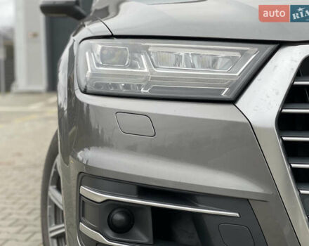 Серый Ауди Ку 7, объемом двигателя 3 л и пробегом 189 тыс. км за 24999 $, фото 22 на Automoto.ua