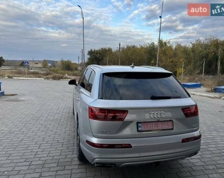 Ауди Ку 7 2017 в Верхнеднепровске на Automoto.ua Серый Ауди Ку 7, объемом двигателя 3 л и пробегом 215 тыс. км за 24999 $, фото 8 на Automoto.ua