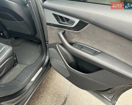 Серый Ауди Ку 7, объемом двигателя 3 л и пробегом 255 тыс. км за 38000 $, фото 17 на Automoto.ua