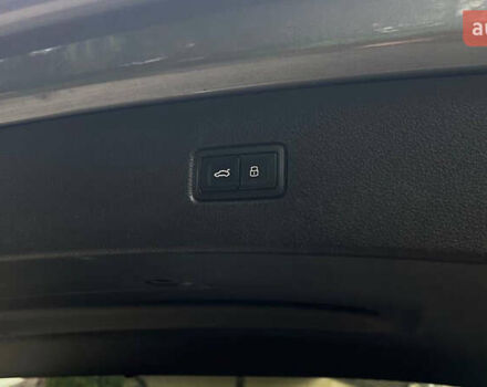 Серый Ауди Ку 7, объемом двигателя 3 л и пробегом 131 тыс. км за 24900 $, фото 38 на Automoto.ua