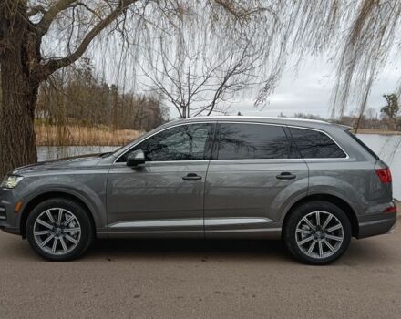 Серый Ауди Ку 7, объемом двигателя 3 л и пробегом 230 тыс. км за 23300 $, фото 1 на Automoto.ua