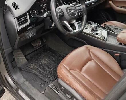 Серый Ауди Ку 7, объемом двигателя 3 л и пробегом 149 тыс. км за 26700 $, фото 23 на Automoto.ua