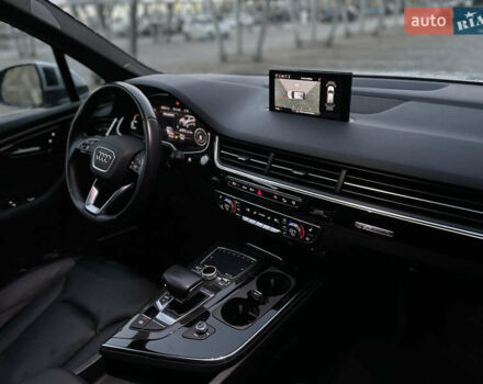 Сірий Ауді Ку 7, об'ємом двигуна 3 л та пробігом 138 тис. км за 28000 $, фото 30 на Automoto.ua