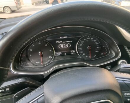 Серый Ауди Ку 7, объемом двигателя 0 л и пробегом 220 тыс. км за 21500 $, фото 5 на Automoto.ua