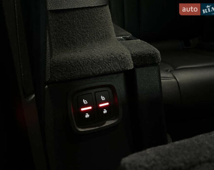 Сірий Ауді Ку 7, об'ємом двигуна 3 л та пробігом 138 тис. км за 28000 $, фото 24 на Automoto.ua