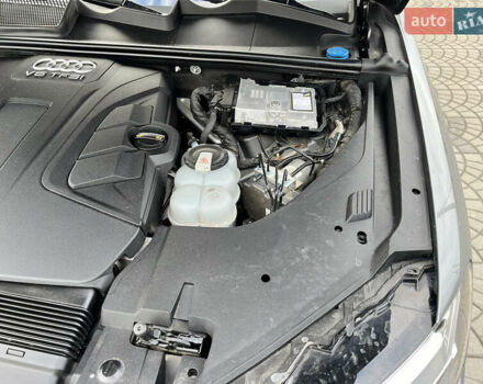 Сірий Ауді Ку 7, об'ємом двигуна 3 л та пробігом 137 тис. км за 35000 $, фото 37 на Automoto.ua