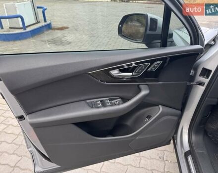 Ауди Ку 7 2017 в Верхнеднепровске на Automoto.ua Серый Ауди Ку 7, объемом двигателя 3 л и пробегом 215 тыс. км за 24999 $, фото 19 на Automoto.ua