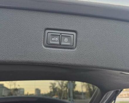 Сірий Ауді Ку 7, об'ємом двигуна 3 л та пробігом 147 тис. км за 29500 $, фото 10 на Automoto.ua