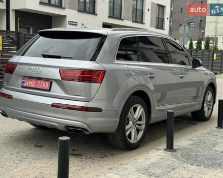 Сірий Ауді Ку 7, об'ємом двигуна 1.98 л та пробігом 174 тис. км за 22500 $, фото 3 на Automoto.ua