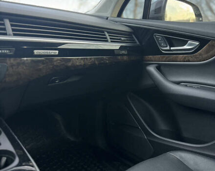 Серый Ауди Ку 7, объемом двигателя 3 л и пробегом 140 тыс. км за 28499 $, фото 48 на Automoto.ua