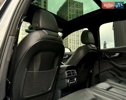 Серый Ауди Ку 7, объемом двигателя 3 л и пробегом 215 тыс. км за 25900 $, фото 37 на Automoto.ua