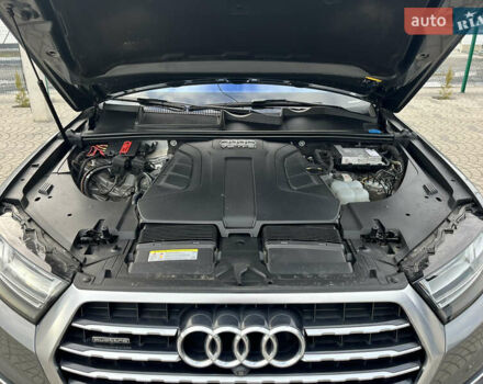 Сірий Ауді Ку 7, об'ємом двигуна 3 л та пробігом 137 тис. км за 35000 $, фото 39 на Automoto.ua