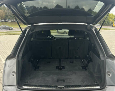 Сірий Ауді Ку 7, об'ємом двигуна 3 л та пробігом 175 тис. км за 26500 $, фото 18 на Automoto.ua