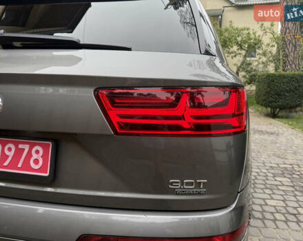 Сірий Ауді Ку 7, об'ємом двигуна 3 л та пробігом 194 тис. км за 23300 $, фото 6 на Automoto.ua