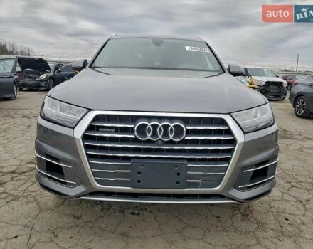 Серый Ауди Ку 7, объемом двигателя 3 л и пробегом 145 тыс. км за 7300 $, фото 4 на Automoto.ua