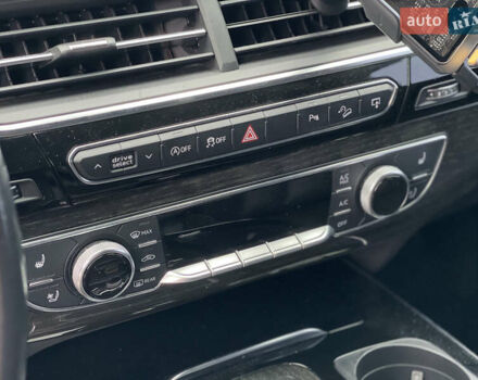 Серый Ауди Ку 7, объемом двигателя 3 л и пробегом 189 тыс. км за 24999 $, фото 43 на Automoto.ua