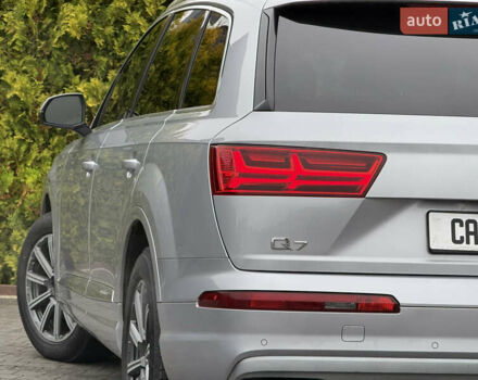 Серый Ауди Ку 7, объемом двигателя 3 л и пробегом 225 тыс. км за 22999 $, фото 24 на Automoto.ua