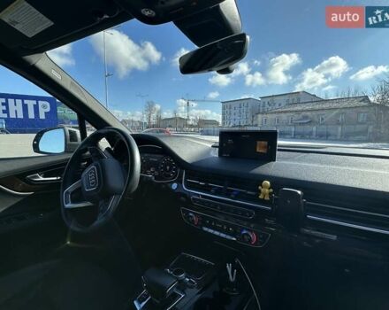 Сірий Ауді Ку 7, об'ємом двигуна 3 л та пробігом 375 тис. км за 24000 $, фото 7 на Automoto.ua