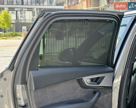 Сірий Ауді Ку 7, об'ємом двигуна 3 л та пробігом 247 тис. км за 36500 $, фото 32 на Automoto.ua