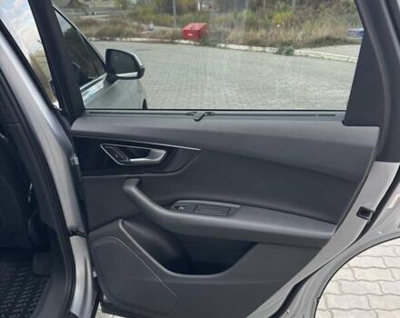 Ауди Ку 7 2017 в Верхнеднепровске на Automoto.ua Серый Ауди Ку 7, объемом двигателя 3 л и пробегом 215 тыс. км за 24999 $, фото 43 на Automoto.ua