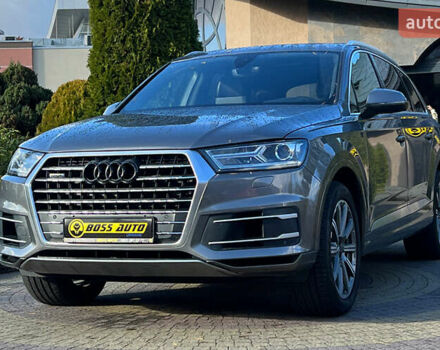 Серый Ауди Ку 7, объемом двигателя 3 л и пробегом 175 тыс. км за 25300 $, фото 2 на Automoto.ua