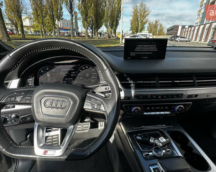 Ауди Ку 7 2017 в Киеве на Automoto.ua Серый Ауди Ку 7, объемом двигателя 2.97 л и пробегом 120 тыс. км за 45500 $, фото 11 на Automoto.ua