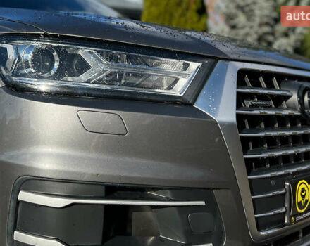 Серый Ауди Ку 7, объемом двигателя 3 л и пробегом 175 тыс. км за 25300 $, фото 24 на Automoto.ua