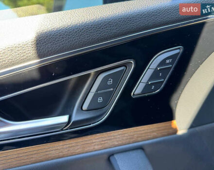 Ауди Ку 7 2017 в Одессе на Automoto.ua Серый Ауди Ку 7, объемом двигателя 3 л и пробегом 81 тыс. км за 27500 $, фото 17 на Automoto.ua