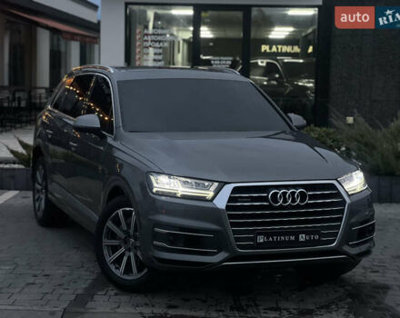 Серый Ауди Ку 7, объемом двигателя 3 л и пробегом 170 тыс. км за 36700 $, фото 1 на Automoto.ua